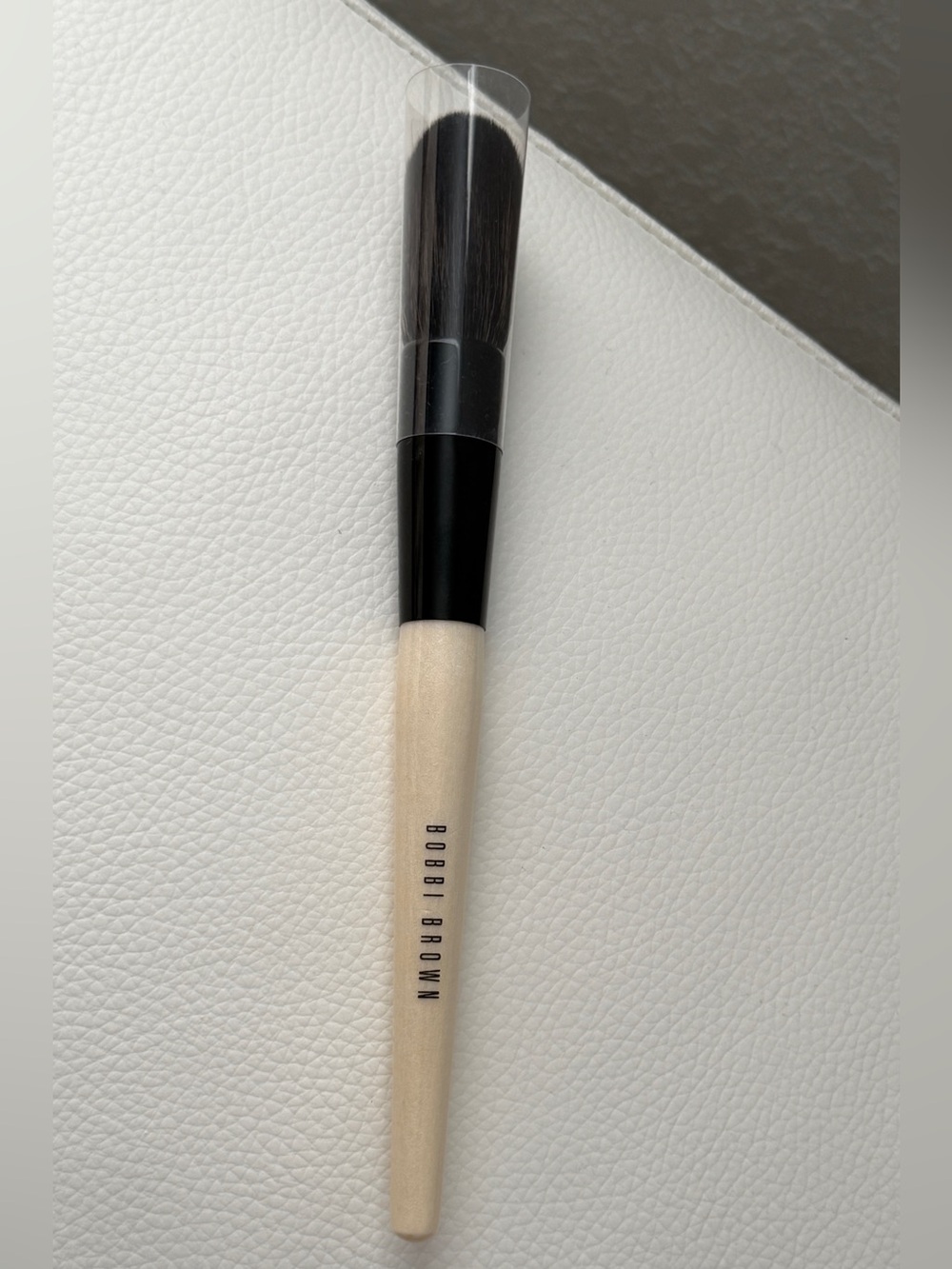Bobbi Brown Natural Wood Handle Powder Brush with Black Bristles